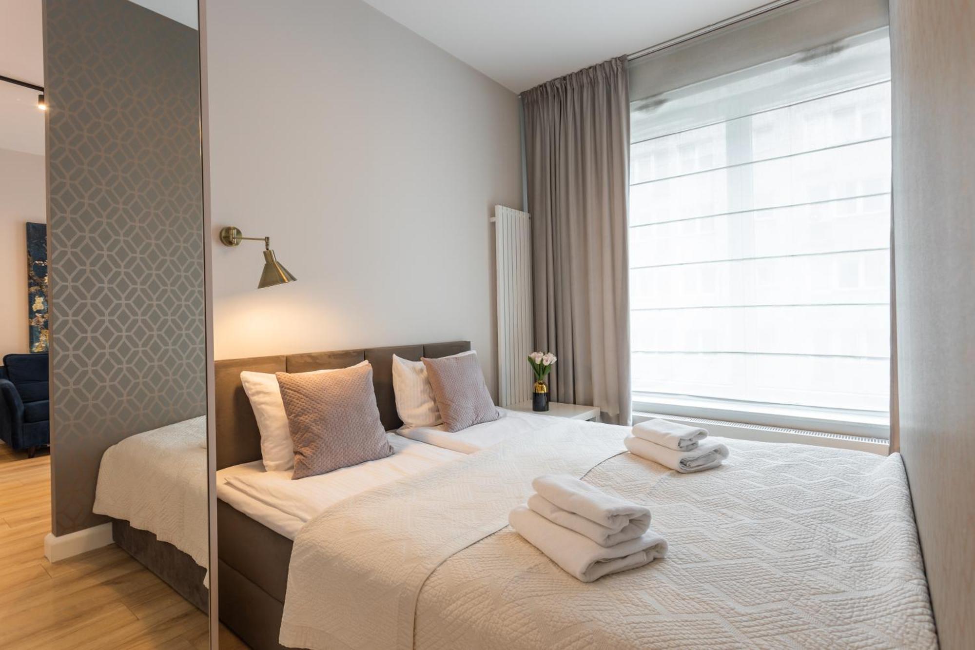 Golden Apartments Warsaw - Luxury Building With Terrace On The Roof - Sienna Str מראה חיצוני תמונה